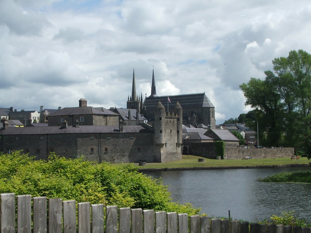 Enniskillen Castle by momsjocko