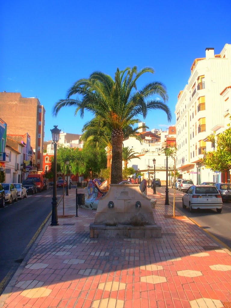 Fuente-Calle de Doctor Clara-Oropesa del Mar by VeTeNe