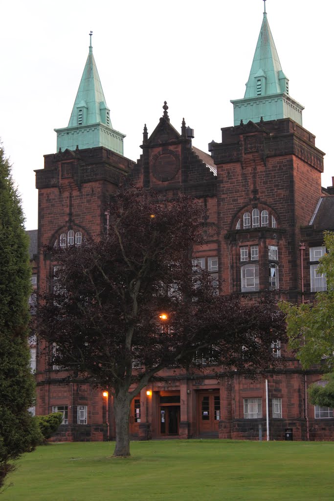 Jordanhill Campus main entrance by Frank Macpherson