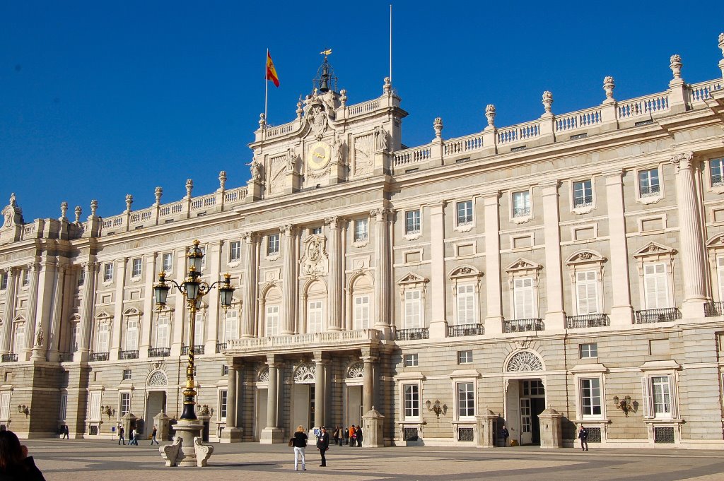 Palacio Real de Madrid by Michael Paraskevas