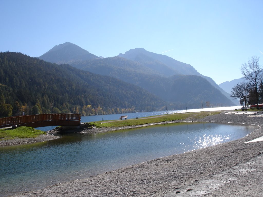 Achensee by Funni