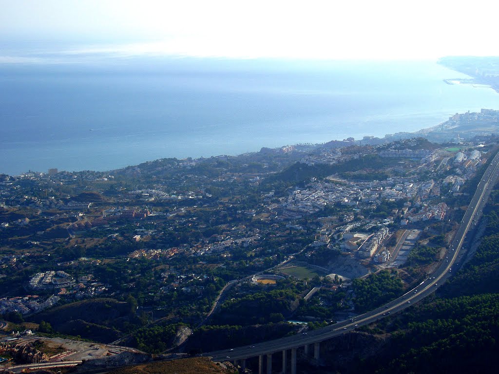 Benalmadena_vista_desde_el_teleferico_18 by jmsdm