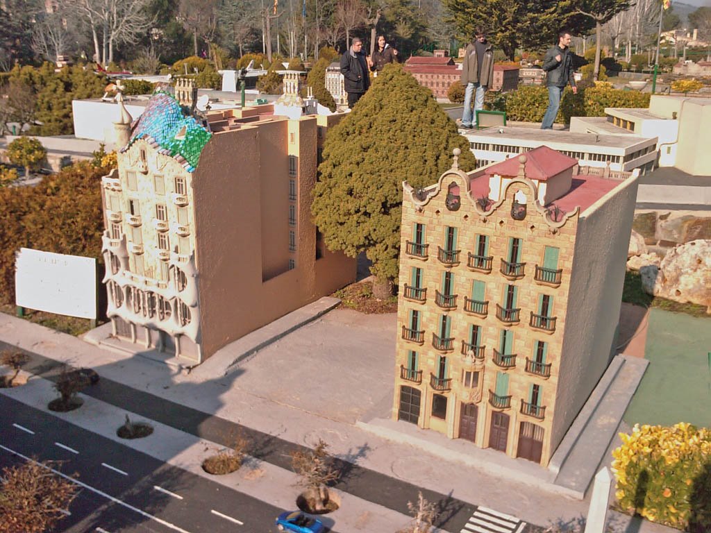 Cataluña en miniatura - Casa Batlló by Victor Cespón