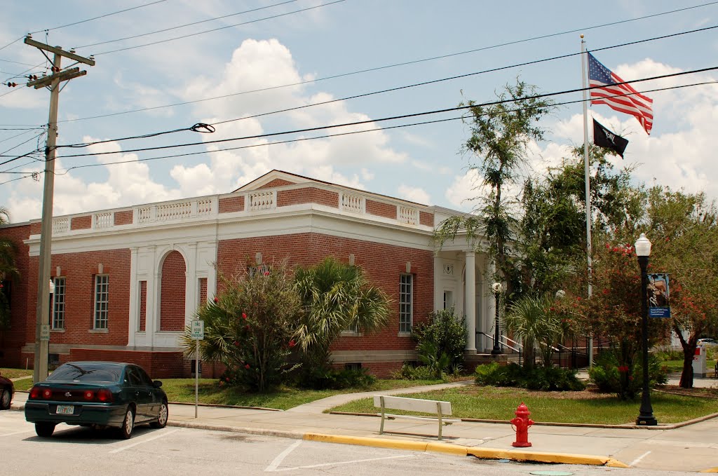 United States Post Office, Bartow, FL by Scotch Canadian