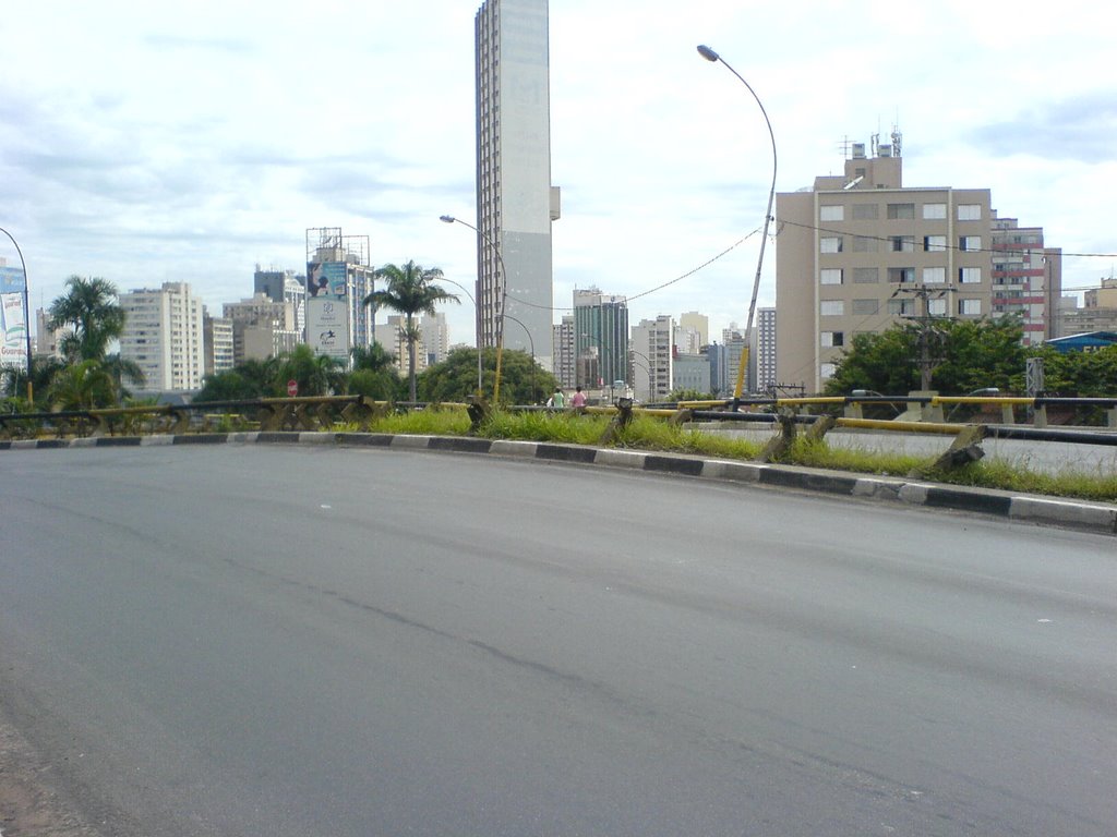 Viaduto da Cury, foto 2 by Paulo Humberto