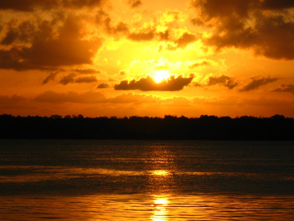 Pôr do Sol no Jacaré - Cabedelo-PB by Leonardo Americo Bez…