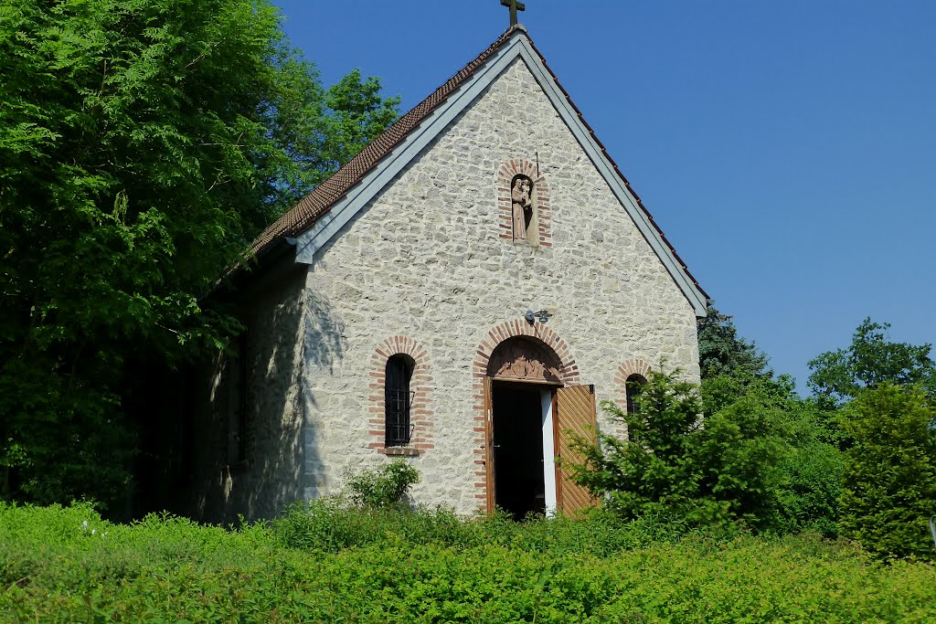 Kath. Kirche: Antonius Kapelle by foto42