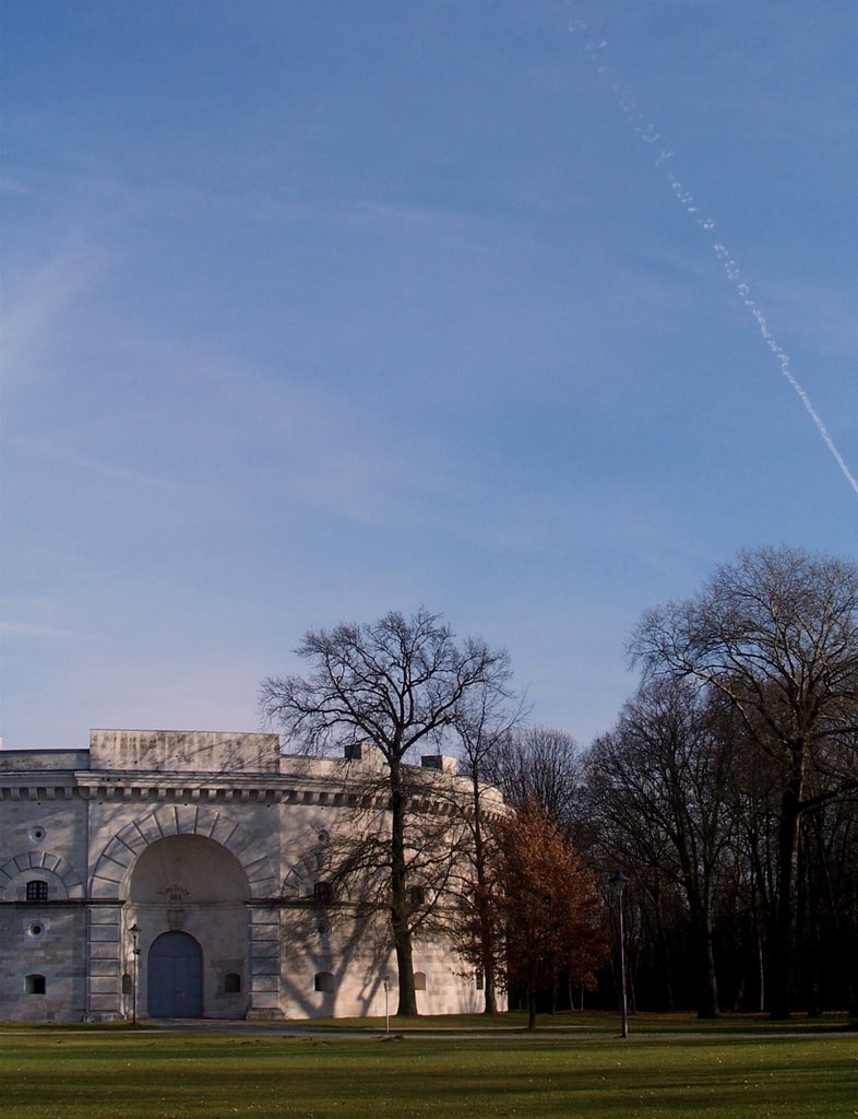 Ingolstadt: Turm Triva, flankierender Festungsturm des Reduit Tilly by Sarah Berger