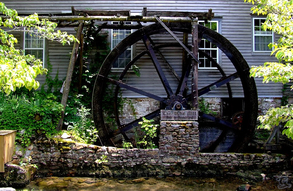 The Old Mill at Cumberland Gap by Quantummist