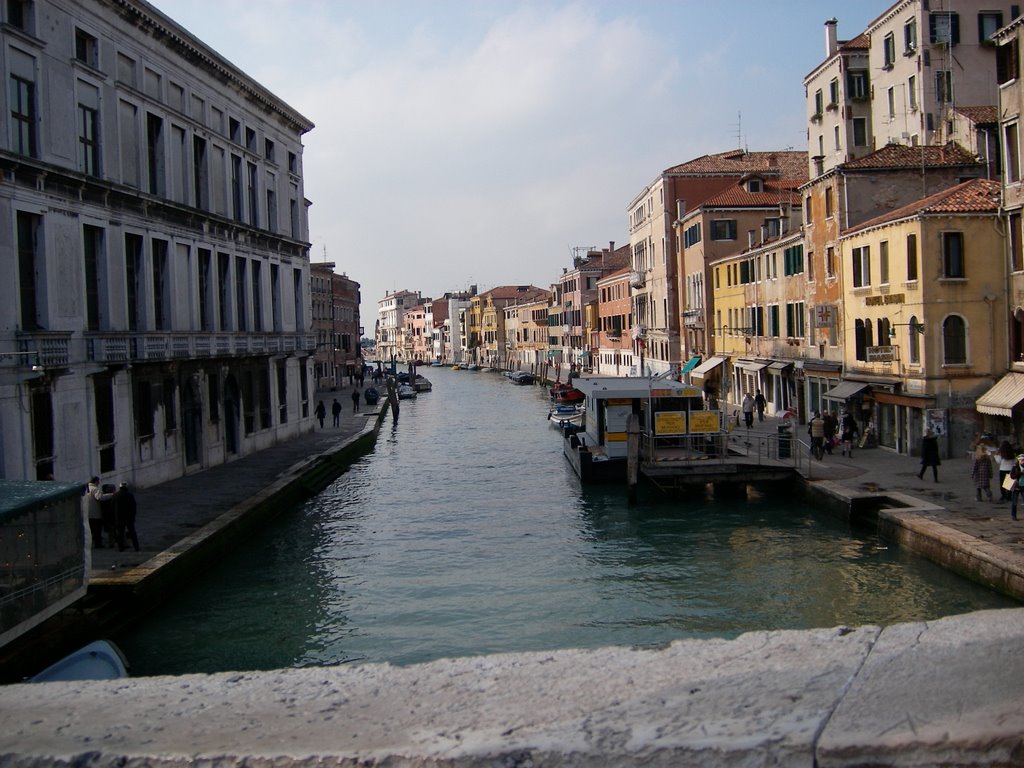 Canal desde el Ponte delle Guglie by Fernandisko