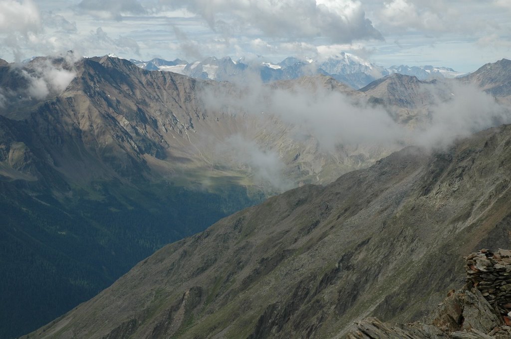 Blick von der Similaunhütte nach Süden, Juli 2006 by MichaelN