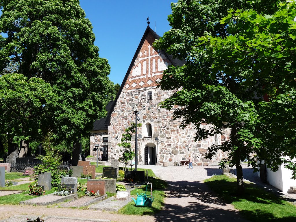 Espoo - Espoo Cathedral by Michał Kozłowski.