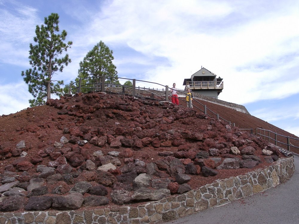 Lava Butte by johscher