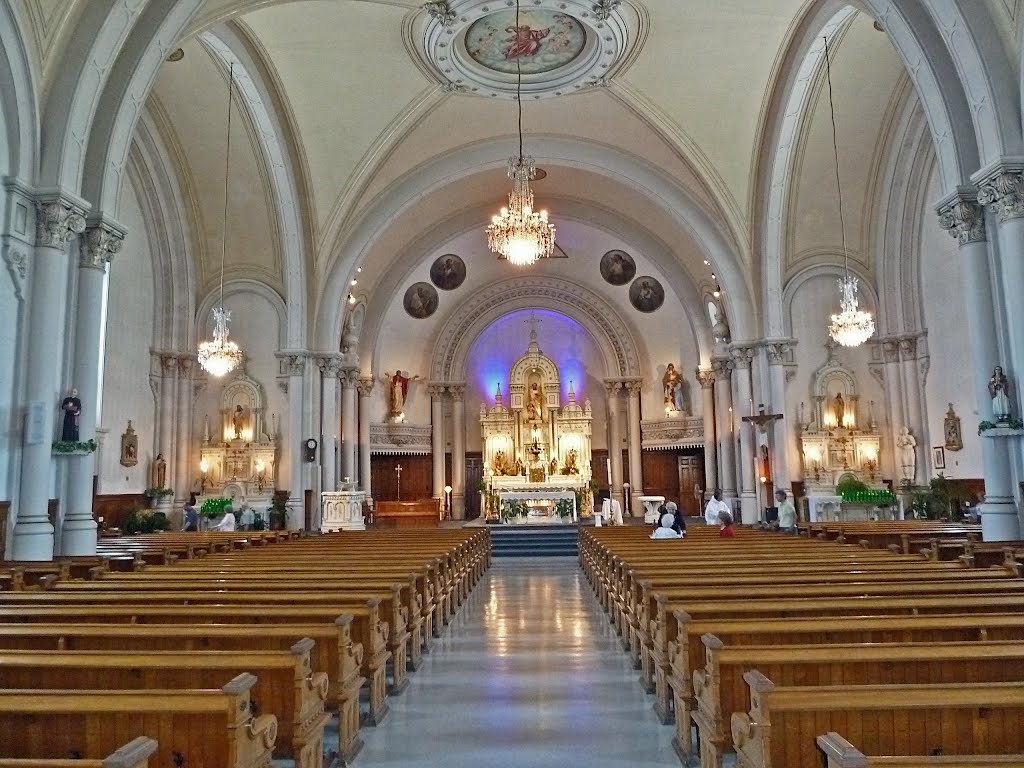 L'église St-Matthieu de Beloeil (1896) by FGuertin