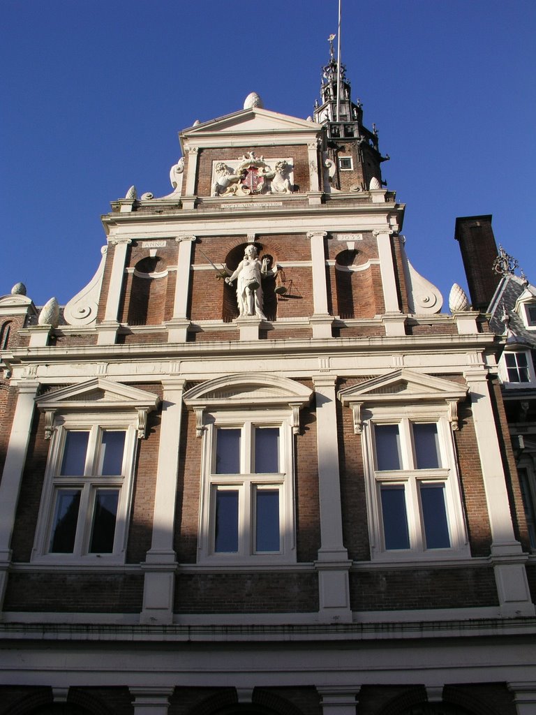 Stadhuis by jarosaspicon