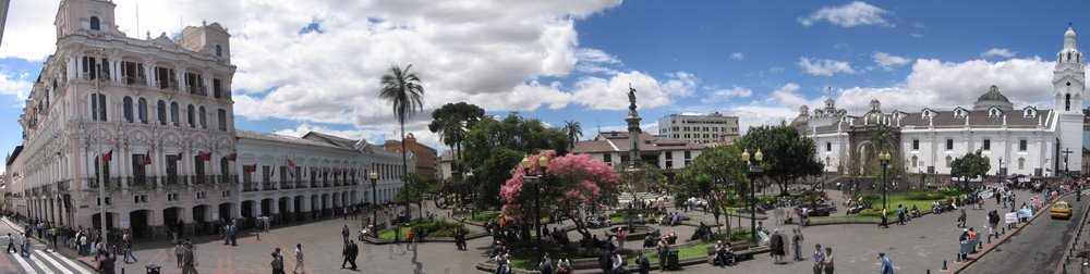 Panorámica de la Plaza de la Independencia by www.viajesyfotografi…