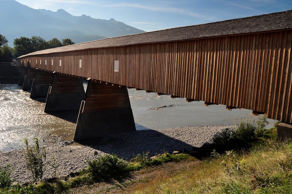 Rhine bridge in Vaduz by v_k