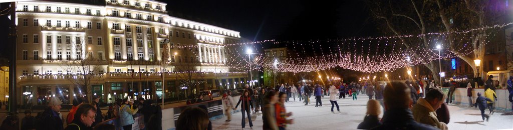 Xmas Skating in Bratislava by Manuel Campagnoli