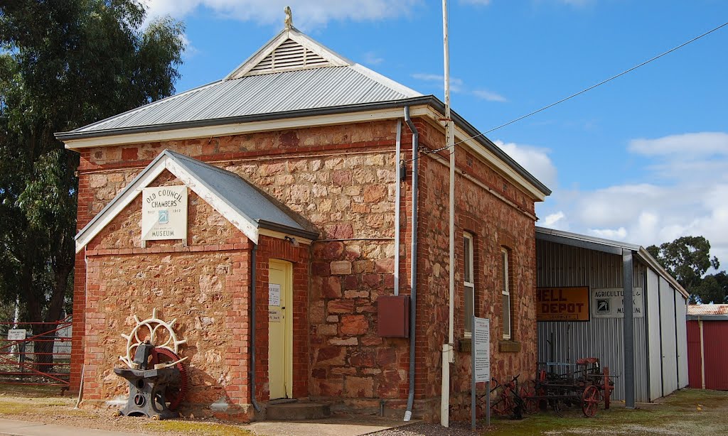 Early Council Office (Feb 1913), now museum by Phaedrus Fleurieu