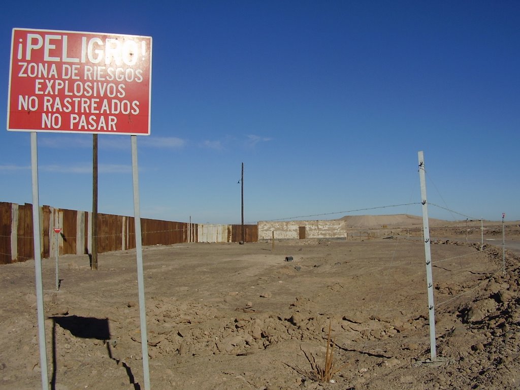 Minas en salitrera chacabuco by rigobertopinochet