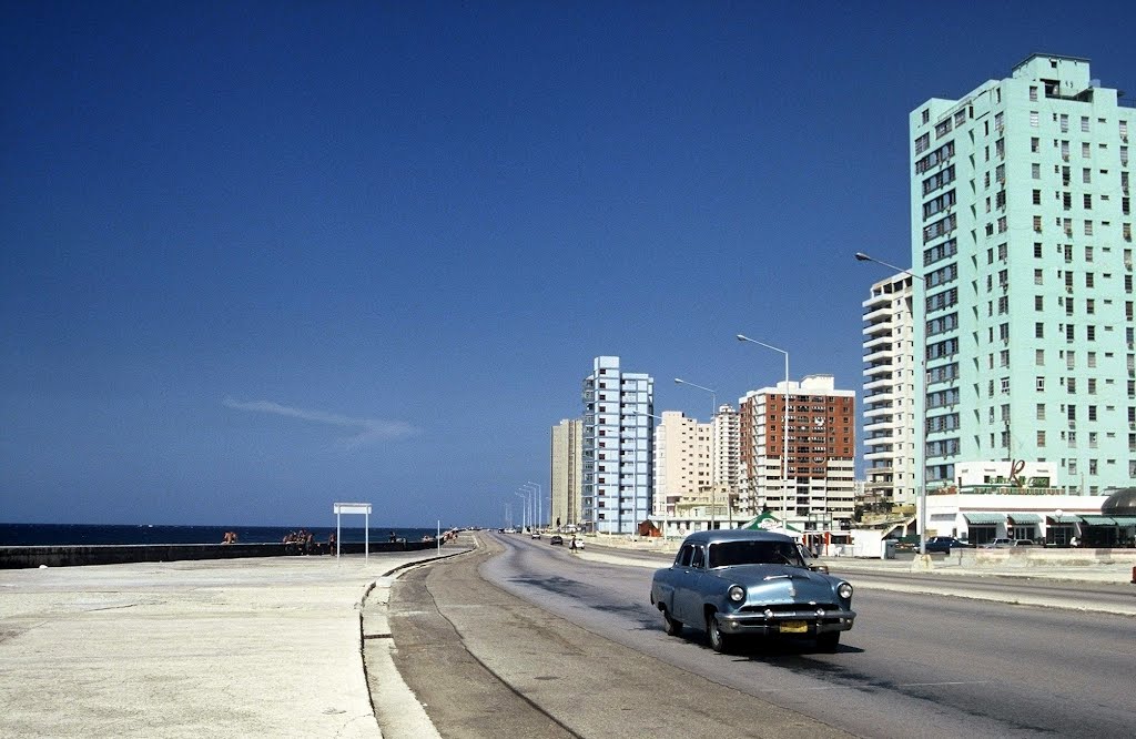 Cuba : La Habana by Dominique Hazard