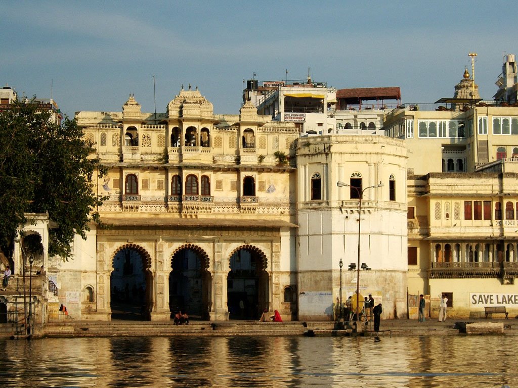 Udaipur-Gangaur Ghat-1 by imagine.asia