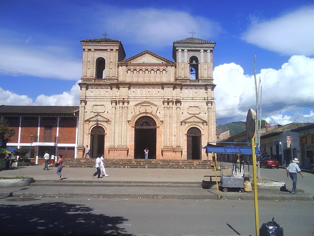 Iglesia del Rosario. Grazón-Huila by ricardopanoramioch