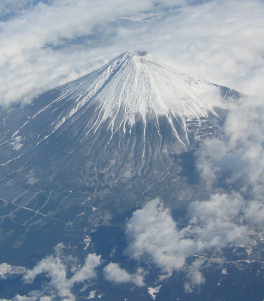 Mount Fuji by Ben Enatsu