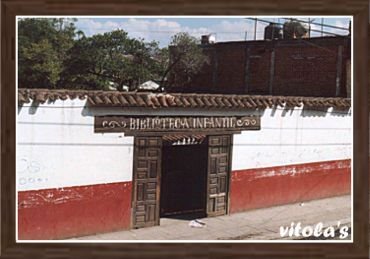 Biblioteca Infantil by arcamebe