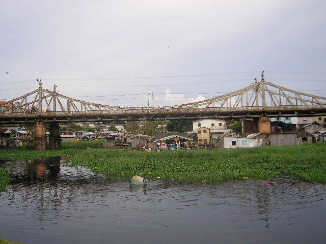 Ponte de Ferro by Adney Gama