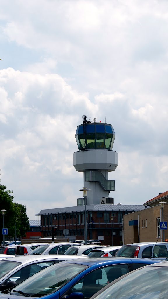 Airport Eelde, Verkeerstoren by Jan Lalkens