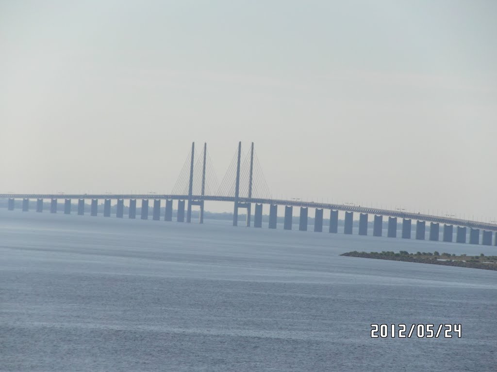 Öresundbrücke by Huby