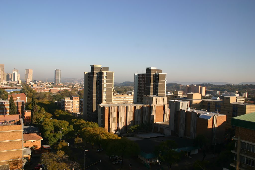 View from Arcadia hotel, Pretoria, South Africa, 08-07-2006 by pjrinkel