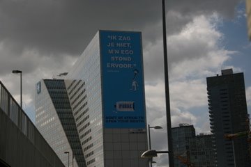 Stadsdriehoek, Rotterdam, Netherlands by Evert van Loozenoord