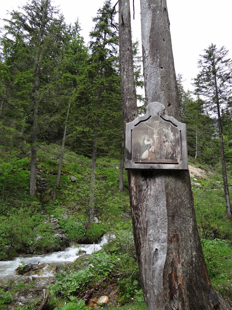 Naturweg zur Hl. Anna Grotte by www.canvastirol.com (Arjan de Kreek)