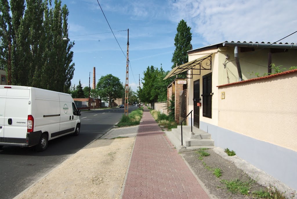 Újpest Megyer Kertváros utcakép streetview 2012/06/23 by hatja-budapest