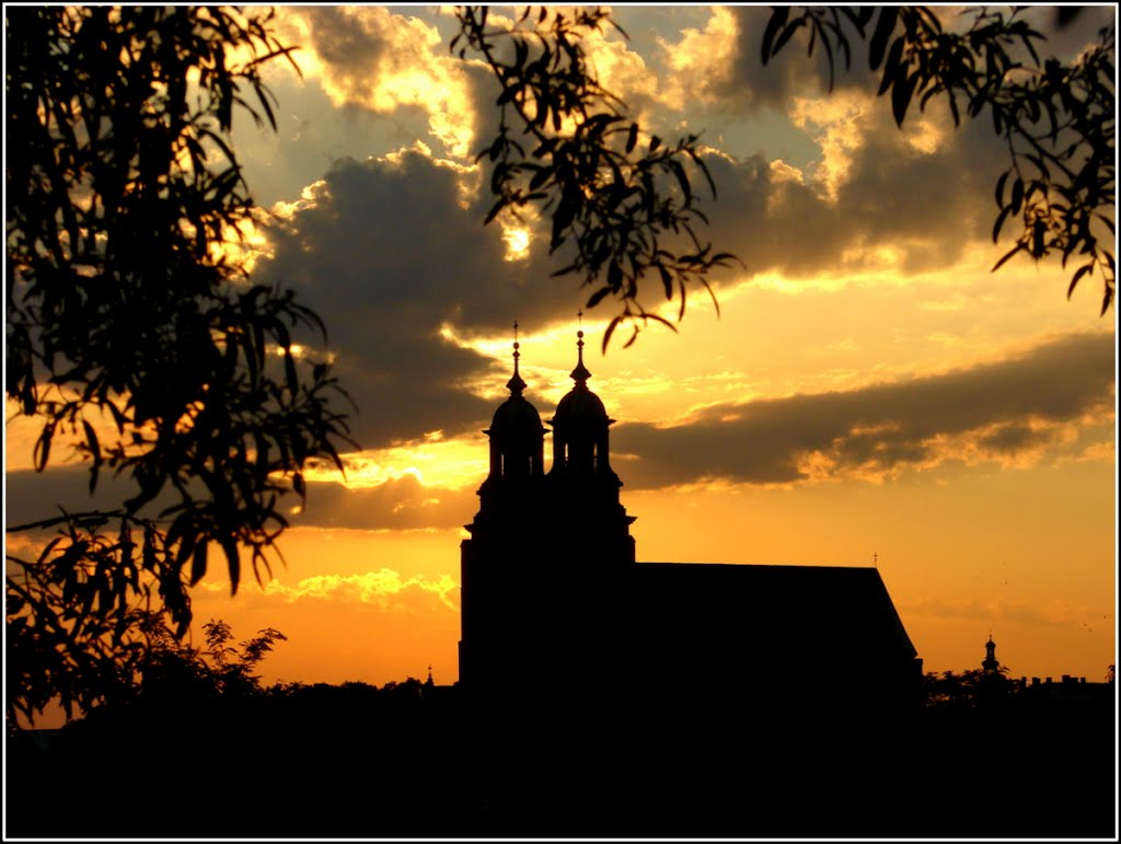 Gniezno - Katedra. by Foto.Kaz.