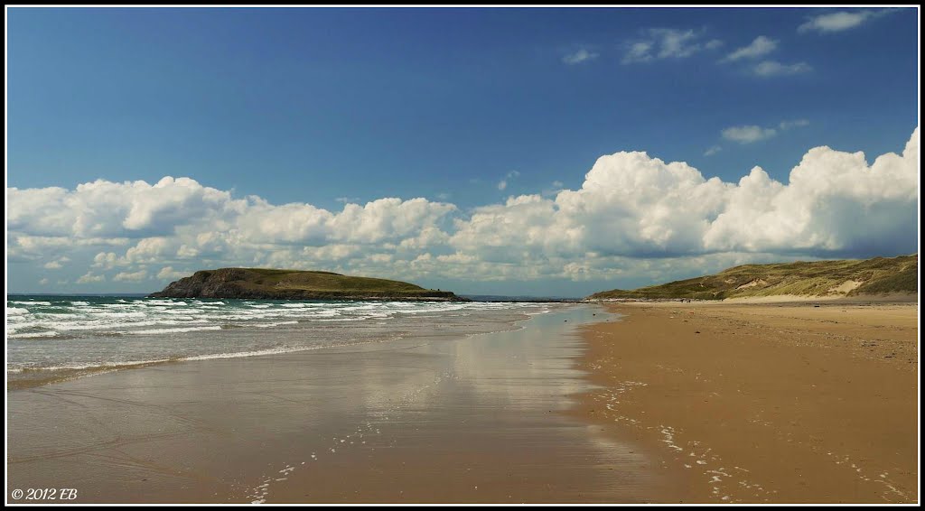 Beach walk by Nahoon