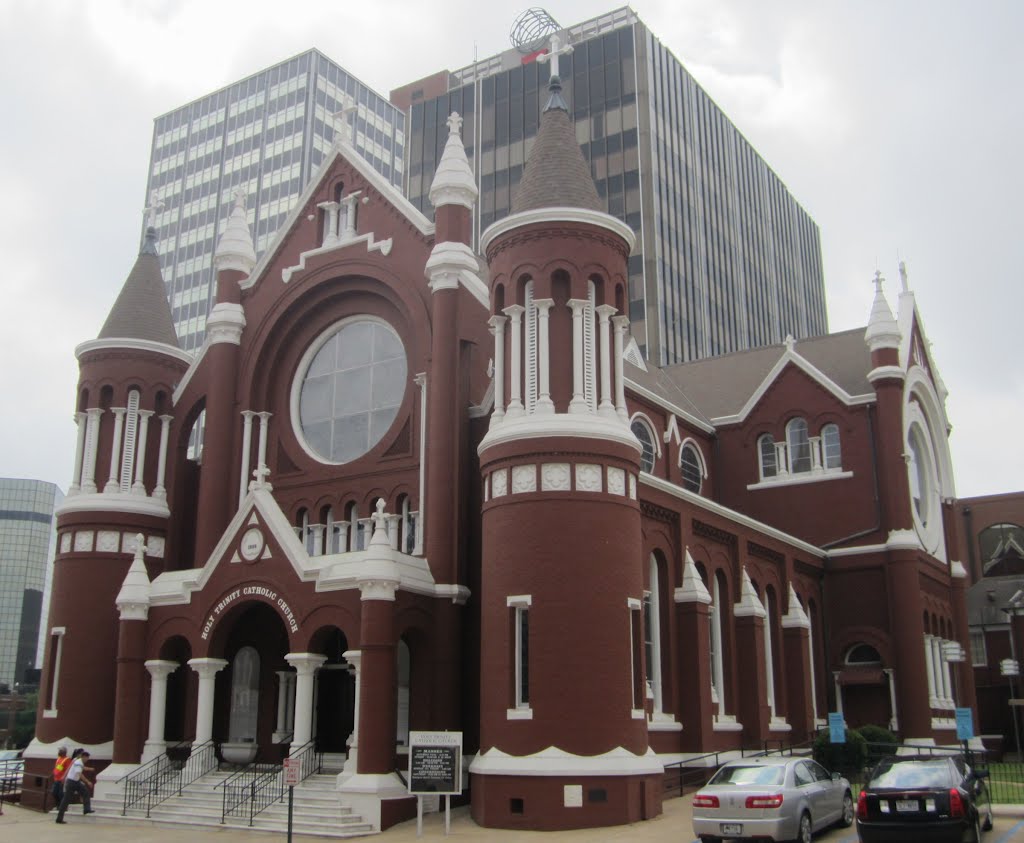 Holy Trinity Catholic Church, Shreveport by GregFW