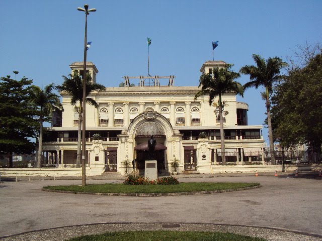 Jockey Club Brasileiro by Orlando de Almeida Calado