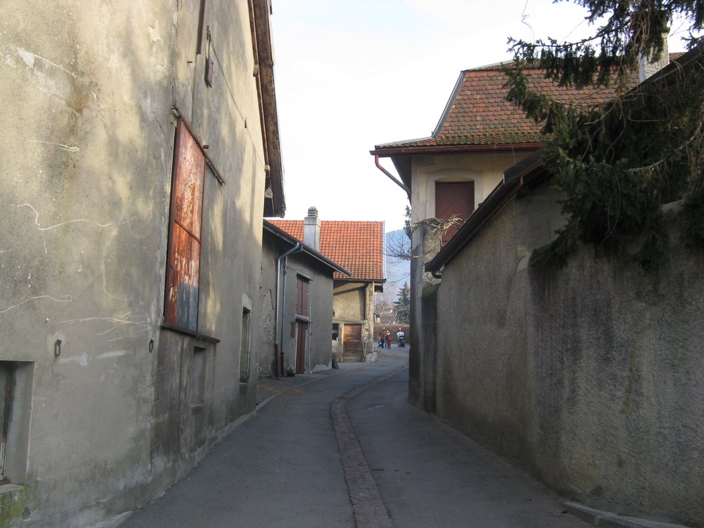 Ruelle, Route de la Place by Paul Myers