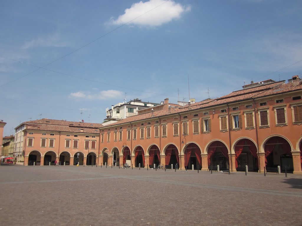 Piazza Garibaldi in Sassuolo by KSP