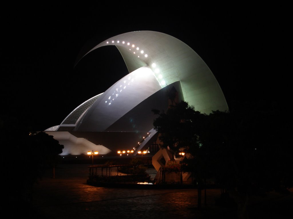 AUDITORIO by NAVARRE