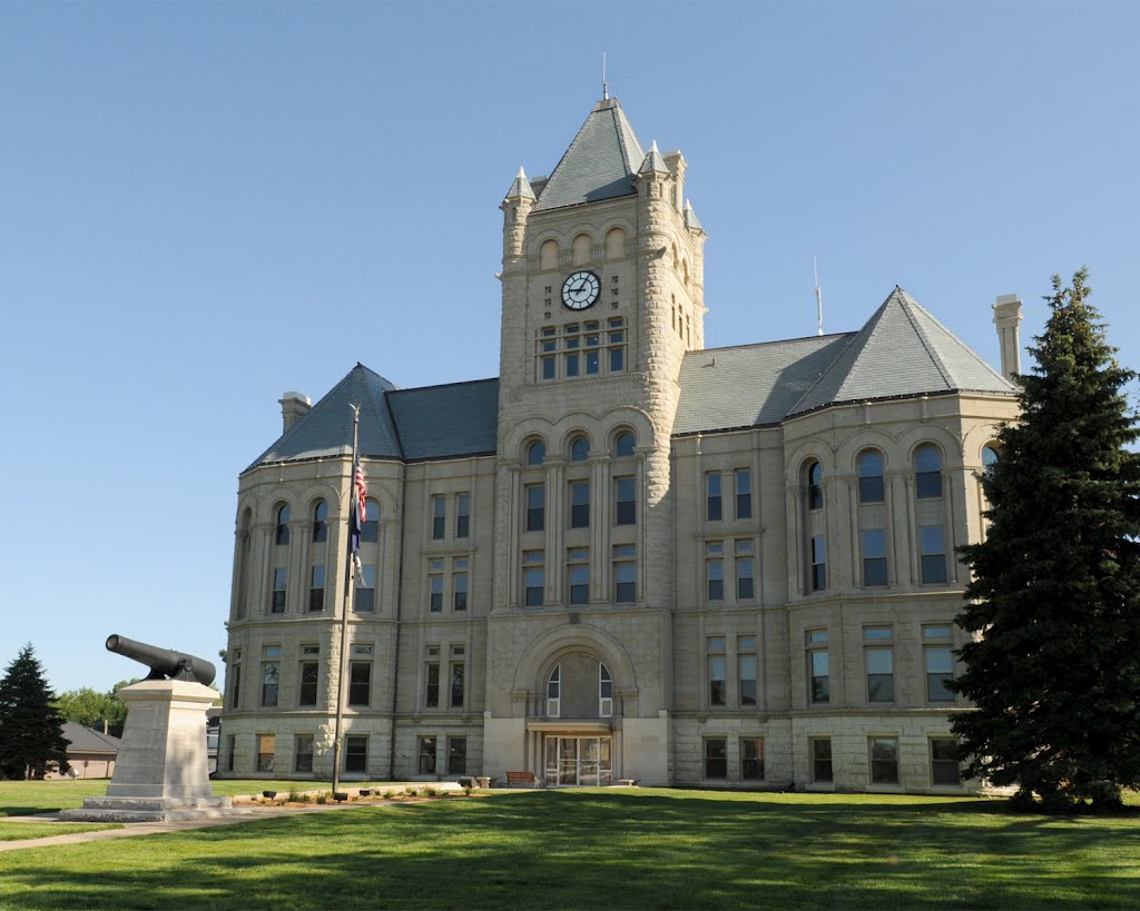 Gage Co. Courthouse (1890) Beatrice, NE 6-2012 by TGrier