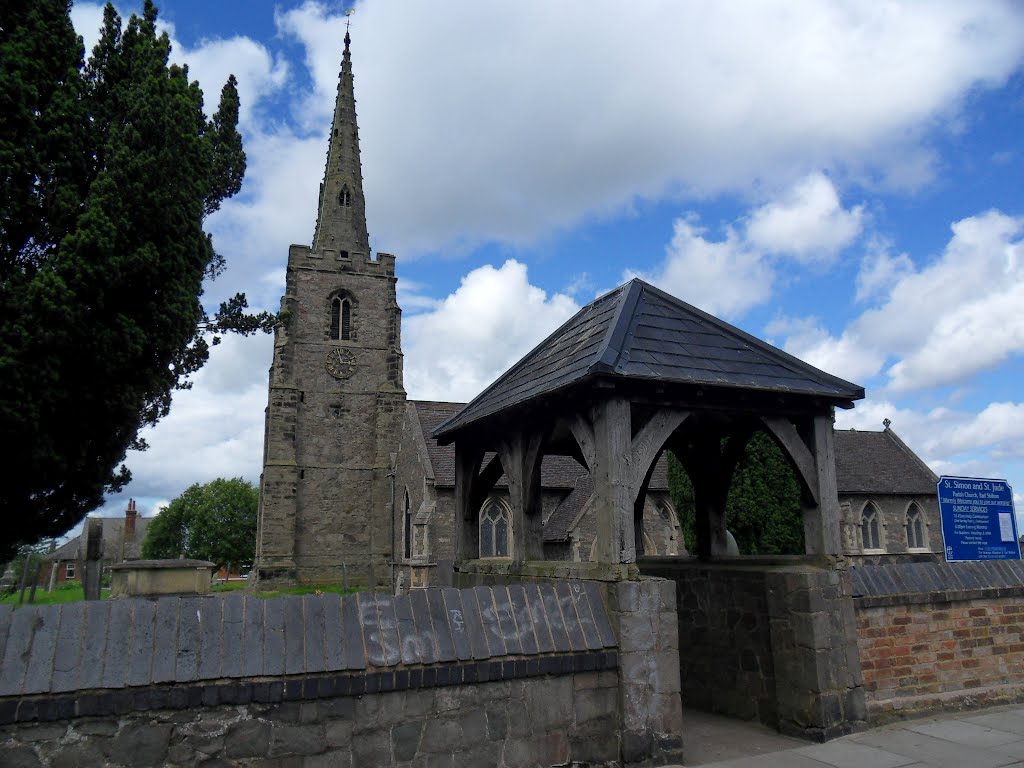 The Lychgate at Earl Shilton village Church. by Bobsky.