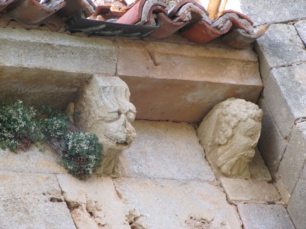 Ermita de la Virgen de la Oliva. Canecillos (Escóbados de Abajo) by Burgospain