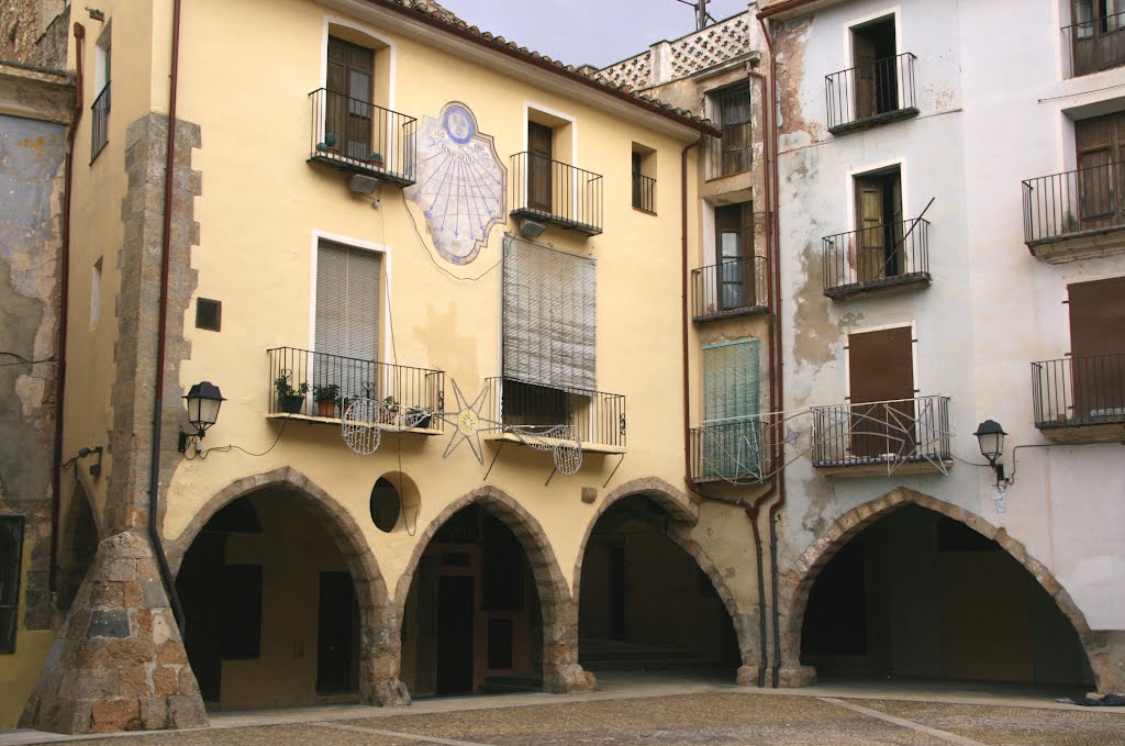 Plaça de l'Almudí by marathoniano