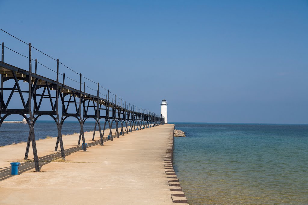 The Manistee Pierhead lights are a pair of active aids to navigation located on the north and south pier in the harbor of Manistee, Michigan, "Lake Michigan’s Victorian Port City by ApMadoc