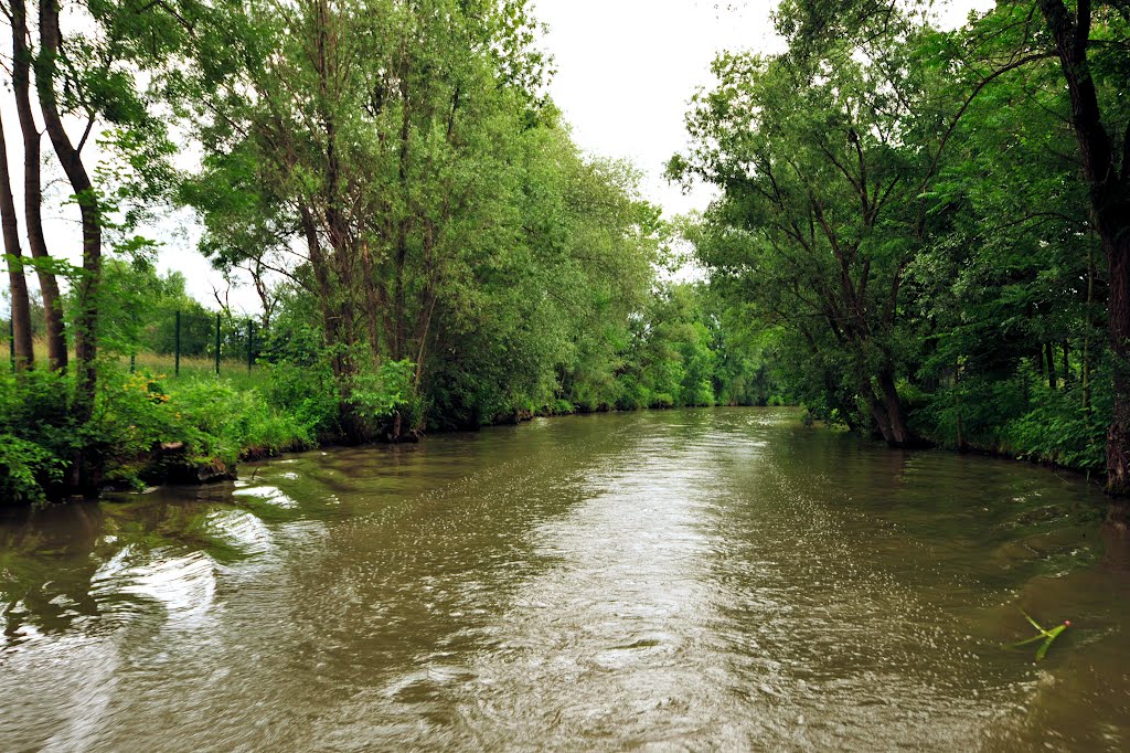 Strážnice, Baťův kanál - Bata Canal, Czech Republic by Canalous Guidemar