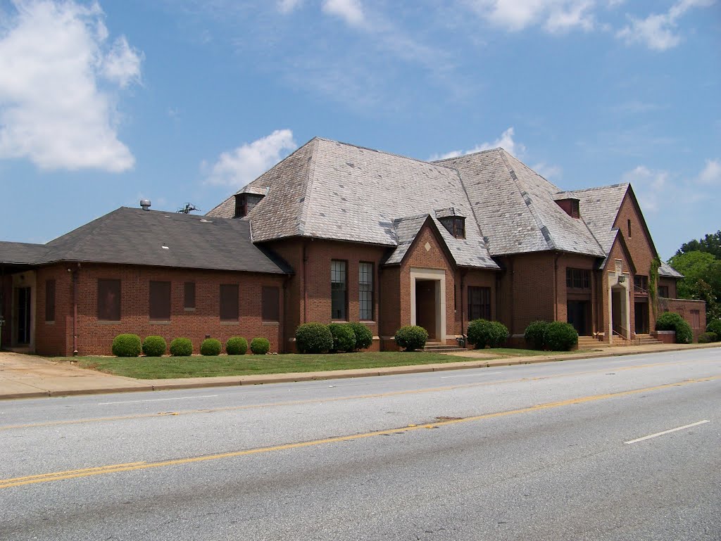 Old Drayton Cotton Mill Company Store & Office Building - Spartanburg, SC - ca. 1919 by herdintheupstate